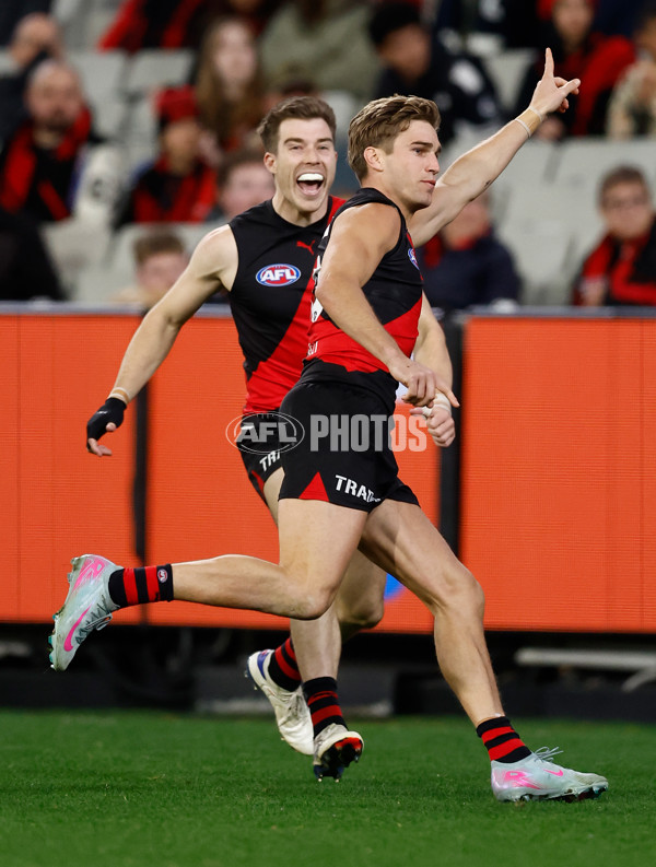 AFL 2025 Round 24 - Essendon v Carlton - A-61626662