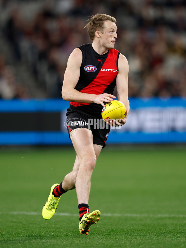 AFL 2025 Round 24 - Essendon v Carlton - A-61628921