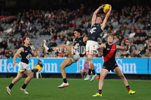 AFL 2025 Round 24 - Essendon v Carlton - A-61628934