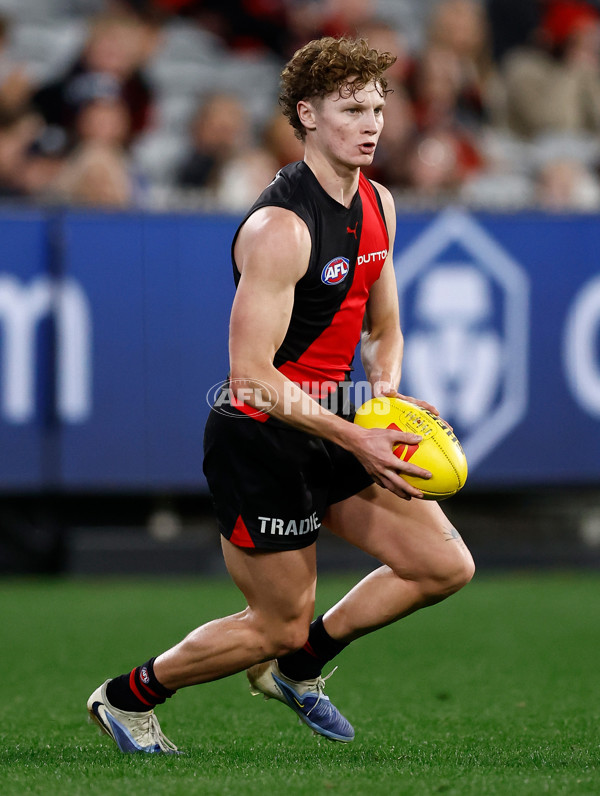AFL 2025 Round 24 - Essendon v Carlton - A-61628947