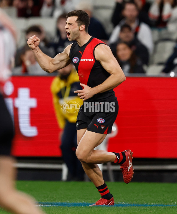 AFL 2025 Round 24 - Essendon v Carlton - A-61629297