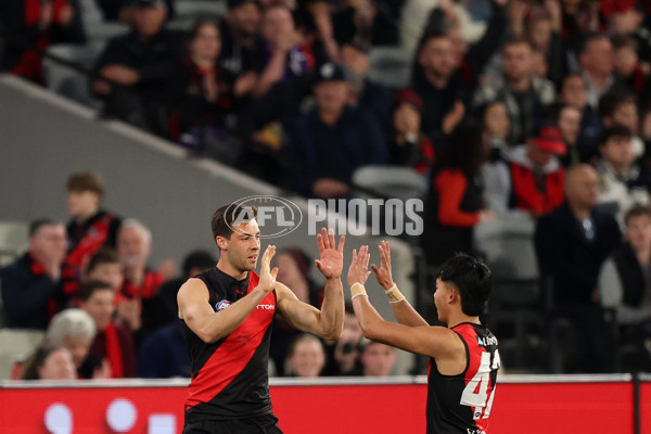 AFL 2025 Round 24 - Essendon v Carlton - A-61629301