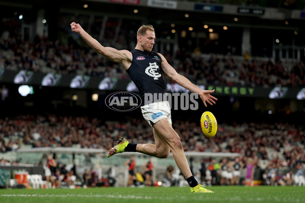 AFL 2025 Round 24 - Essendon v Carlton - A-61629320