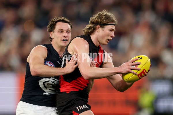 AFL 2025 Round 24 - Essendon v Carlton - A-61629337
