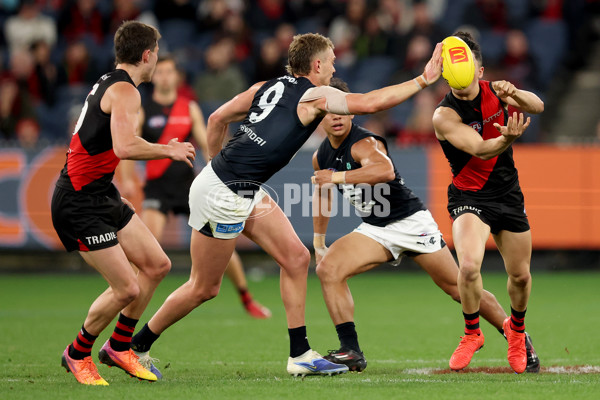 AFL 2025 Round 24 - Essendon v Carlton - A-61629340