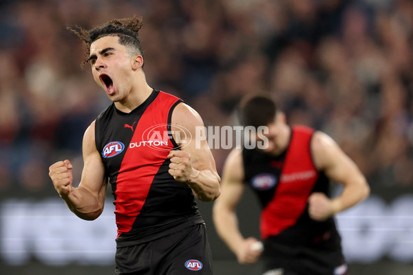 AFL 2025 Round 24 - Essendon v Carlton - A-61631416