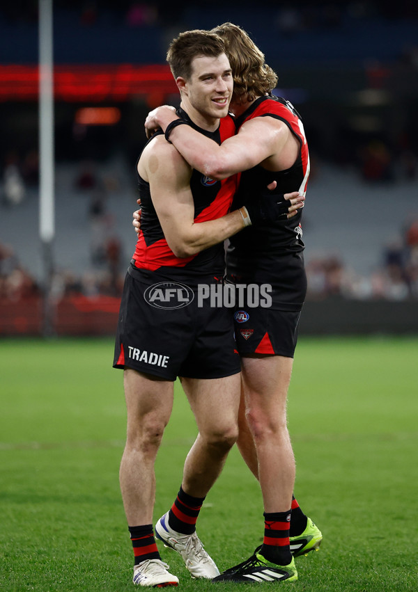 AFL 2025 Round 24 - Essendon v Carlton - A-61631490