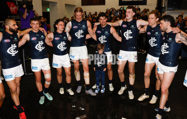 AFL 2025 Round 24 - Essendon v Carlton - A-61632145