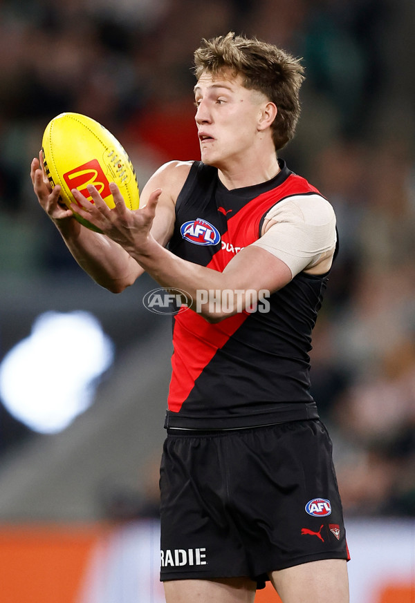AFL 2025 Round 24 - Essendon v Carlton - A-61633939