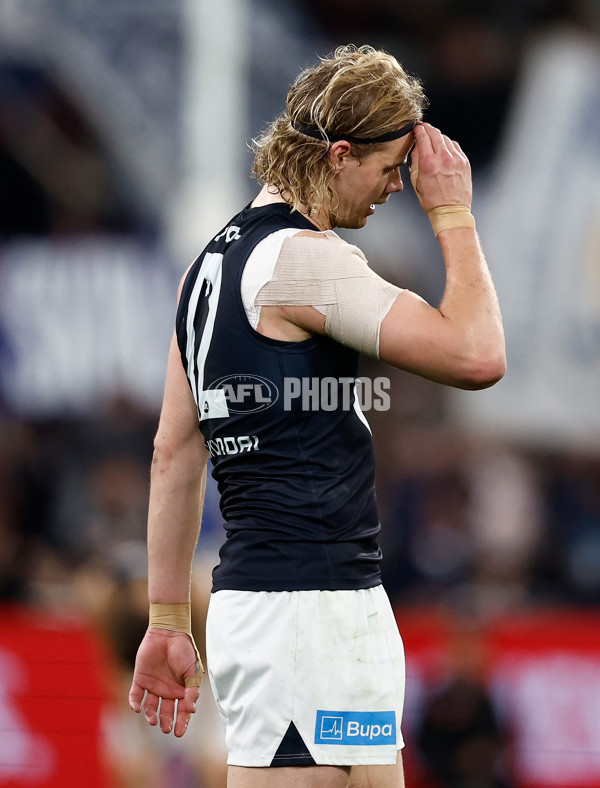 AFL 2025 Round 24 - Essendon v Carlton - A-61633940