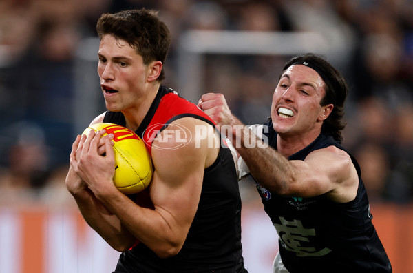 AFL 2025 Round 24 - Essendon v Carlton - A-61633944