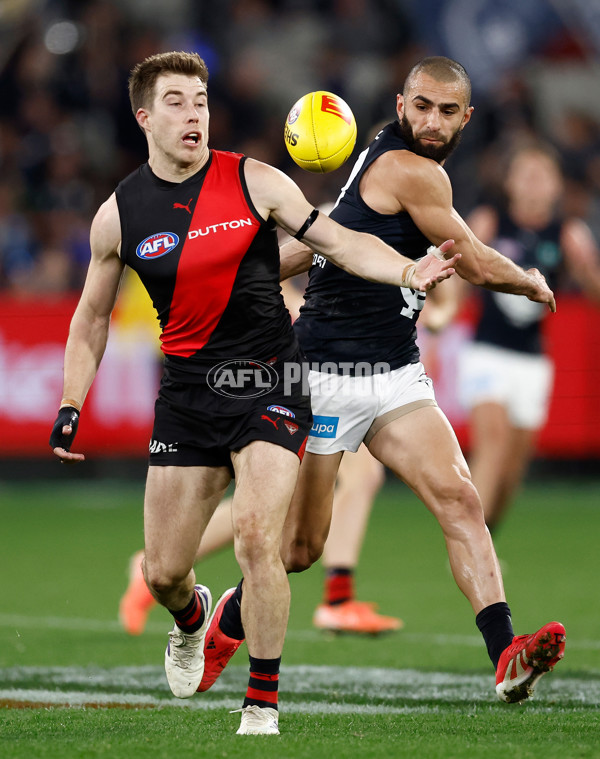 AFL 2025 Round 24 - Essendon v Carlton - A-61633948