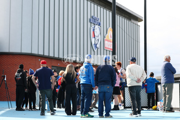 AFL 2025 Training - Western Bulldogs 220825 - A-61635883