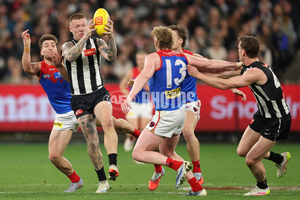 AFL 2025 Round 24 - Collingwood v Melbourne - A-61641882