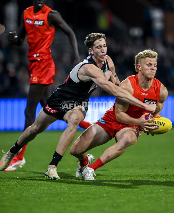 AFL 2025 Round 24 - Port Adelaide v Gold Coast - A-61644750