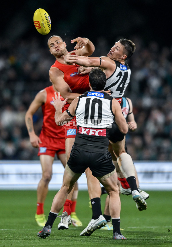 AFL 2025 Round 24 - Port Adelaide v Gold Coast - A-61646942