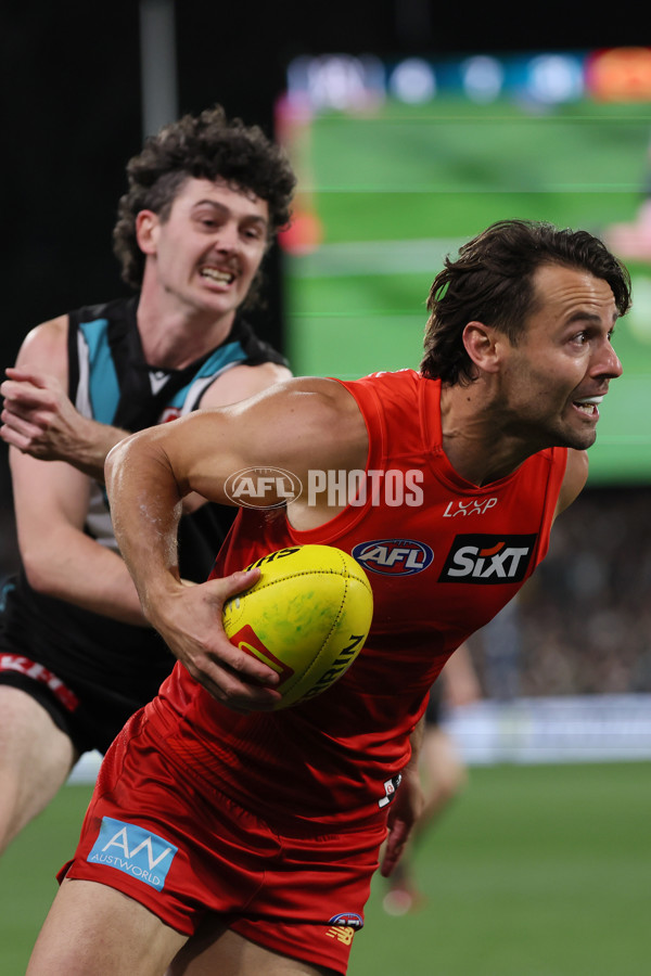 AFL 2025 Round 24 - Port Adelaide v Gold Coast - A-61649737