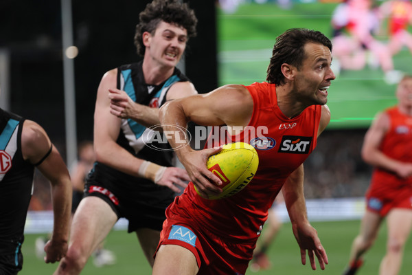 AFL 2025 Round 24 - Port Adelaide v Gold Coast - A-61649738