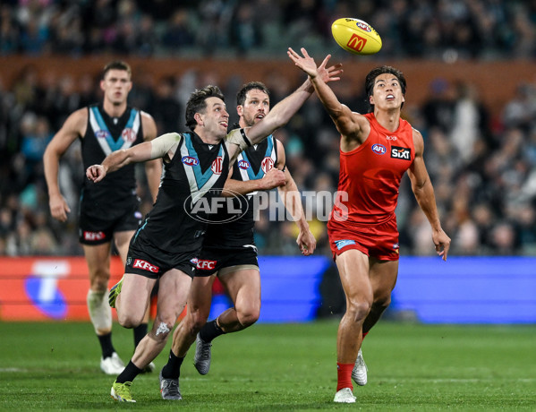 AFL 2025 Round 24 - Port Adelaide v Gold Coast - A-61652695