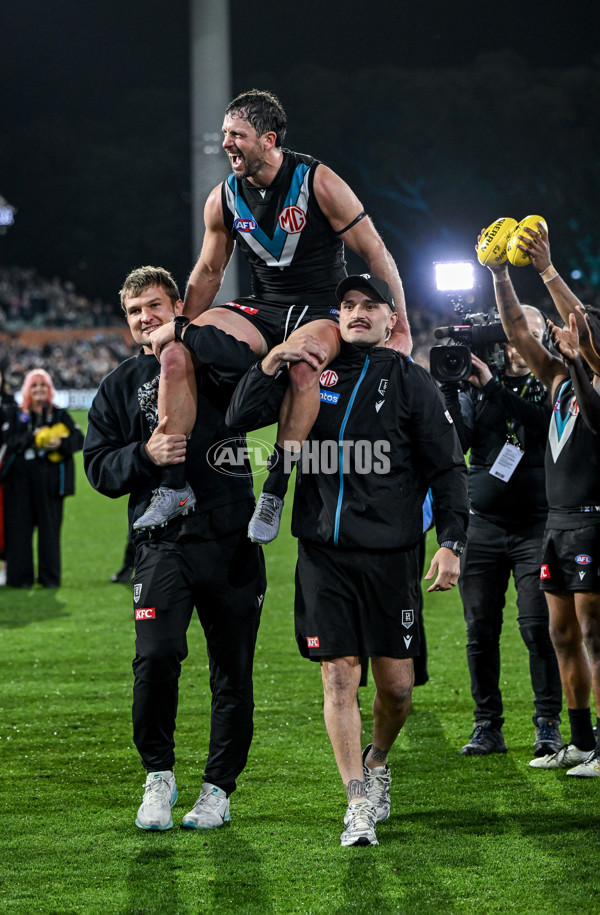 AFL 2025 Round 24 - Port Adelaide v Gold Coast - A-61657622
