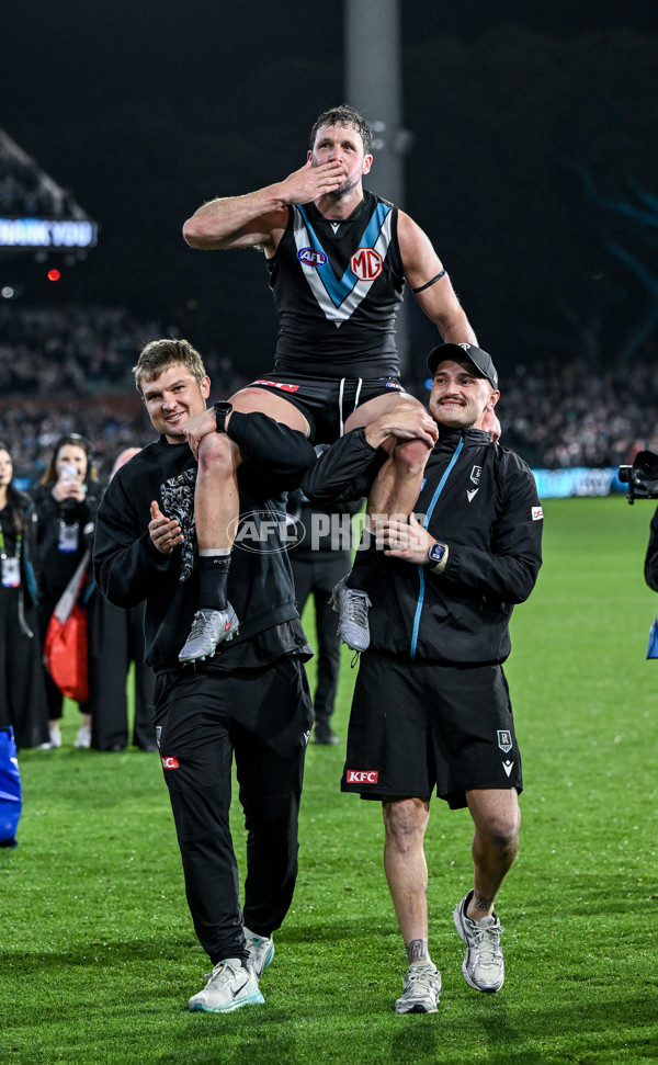 AFL 2025 Round 24 - Port Adelaide v Gold Coast - A-61657900