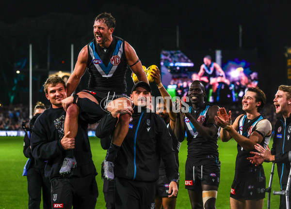 AFL 2025 Round 24 - Port Adelaide v Gold Coast - A-61657915