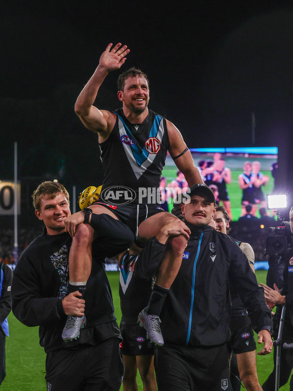 AFL 2025 Round 24 - Port Adelaide v Gold Coast - A-61657919