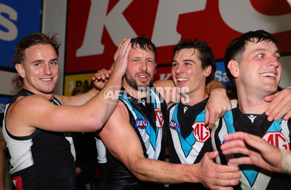 AFL 2025 Round 24 - Port Adelaide v Gold Coast - A-61657974