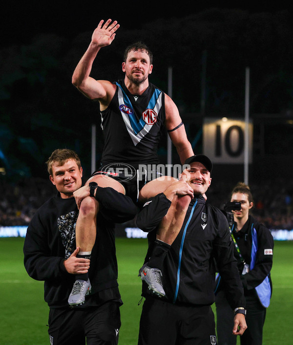 AFL 2025 Round 24 - Port Adelaide v Gold Coast - A-61660018