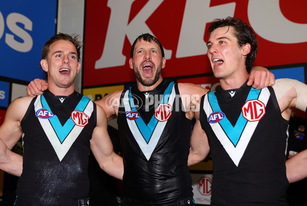 AFL 2025 Round 24 - Port Adelaide v Gold Coast - A-61660425