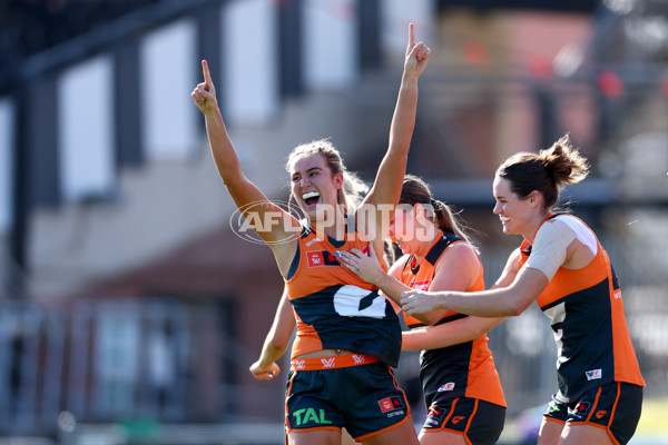 AFLW 2025 Round 02 - Collingwood v GWS - A-61670720