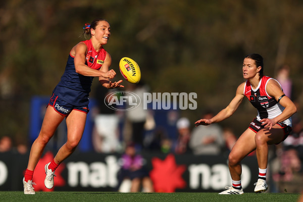 AFLW 2025 Round 02 - Melbourne v St Kilda - A-61675871