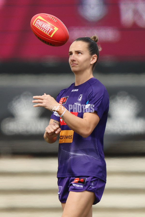 AFLW 2025 Round 02 - Fremantle v Brisbane - A-61675890