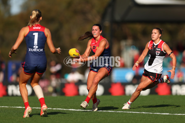 AFLW 2025 Round 02 - Melbourne v St Kilda - A-61680035