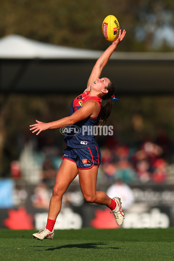 AFLW 2025 Round 02 - Melbourne v St Kilda - A-61680036