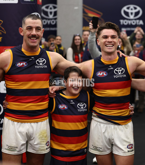 AFL 2025 Round 24 - North Melbourne v Adelaide - A-61681587
