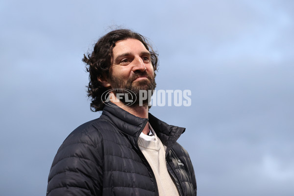 AFLW 2025 Round 02 - Hawthorn v Carlton - A-61691033