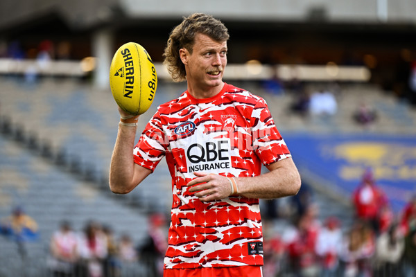 AFL 2025 Round 24 - West Coast v Sydney - A-61691082