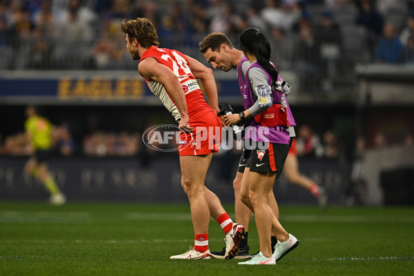 AFL 2025 Round 24 - West Coast v Sydney - A-61698381