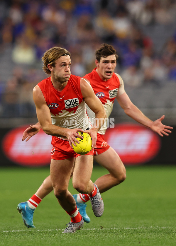 AFL 2025 Round 24 - West Coast v Sydney - A-61698424