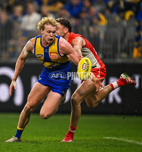 AFL 2025 Round 24 - West Coast v Sydney - A-61698461