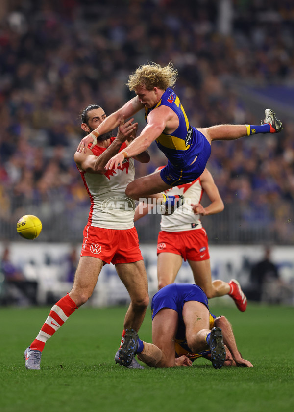 AFL 2025 Round 24 - West Coast v Sydney - A-61698475