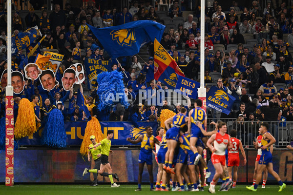 AFL 2025 Round 24 - West Coast v Sydney - A-61701108