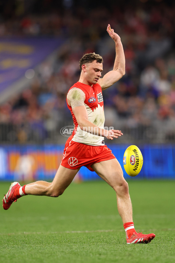 AFL 2025 Round 24 - West Coast v Sydney - A-61702694