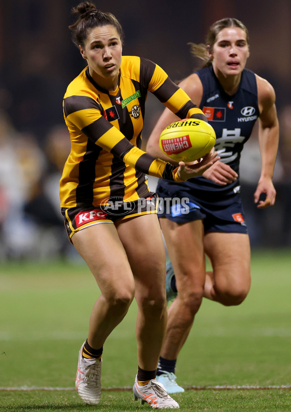 AFLW 2025 Round 02 - Hawthorn v Carlton - A-61706436