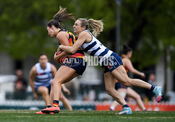 AFLW 2025 Round 02 - Adelaide v Geelong - A-61731362