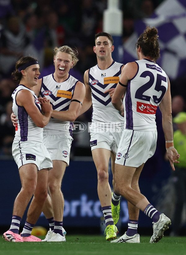 AFL 2025 Round 24 - Western Bulldogs v Fremantle - A-61739516