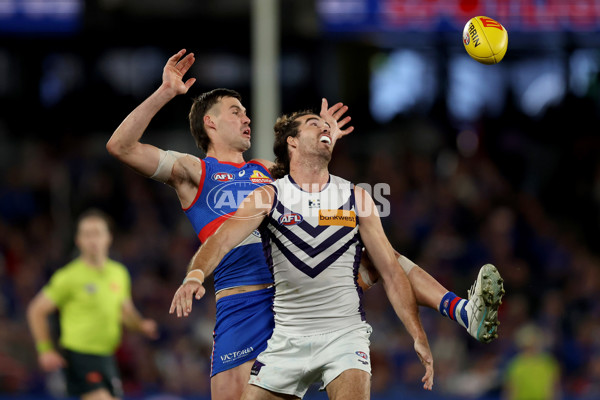 AFL 2025 Round 24 - Western Bulldogs v Fremantle - A-61739754