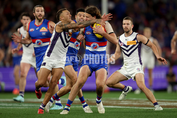 AFL 2025 Round 24 - Western Bulldogs v Fremantle - A-61742057