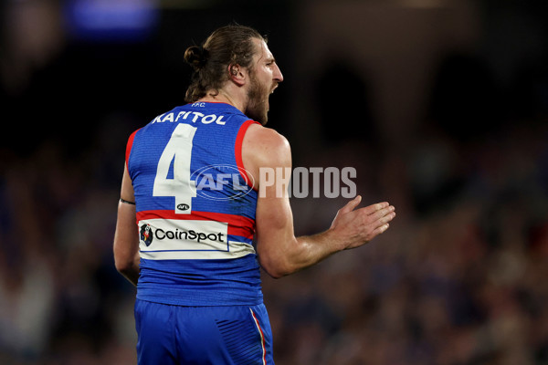 AFL 2025 Round 24 - Western Bulldogs v Fremantle - A-61743186